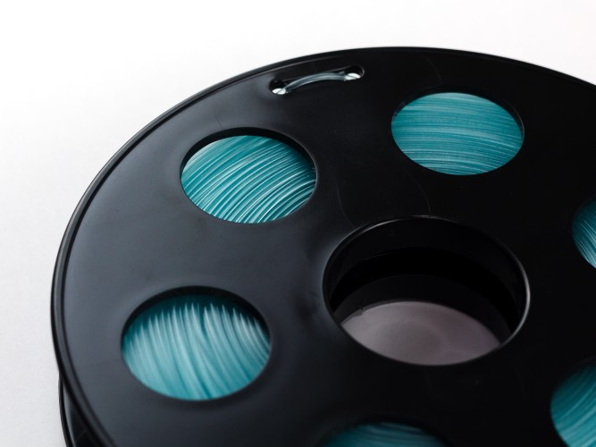 Светящийся в темноте PETG пластик Bestfilament для 3D-принтеров, цвет синий, 0,5 кг (1,75 мм)