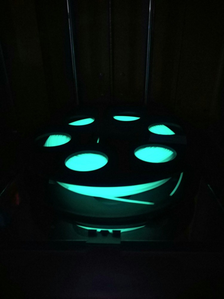 Светящийся в темноте PLA пластик Bestfilament для 3D-принтеров, цвет бирюзовый, 0,5 кг (1,75 мм)